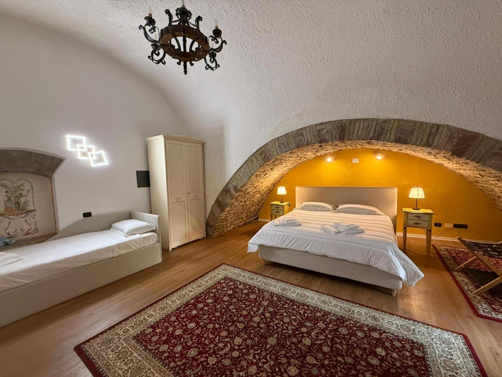 Hotel Lieto Soggiorno Ассизи Экстерьер фото