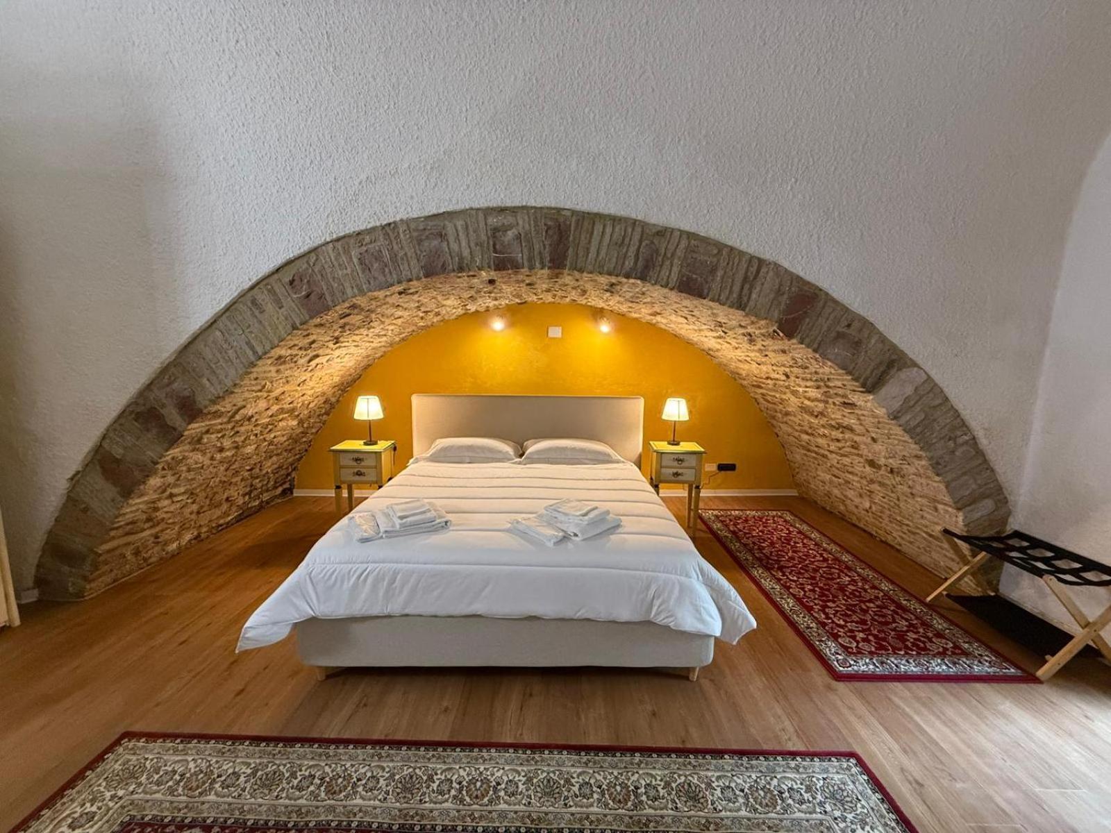 Hotel Lieto Soggiorno Ассизи Экстерьер фото